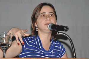 Ilana Lemos: “Não há políticas consistentes para a juventude”